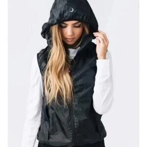 ZYIA Active Black Trainer Vest Hooded Lightweight Full Zip - Womens L